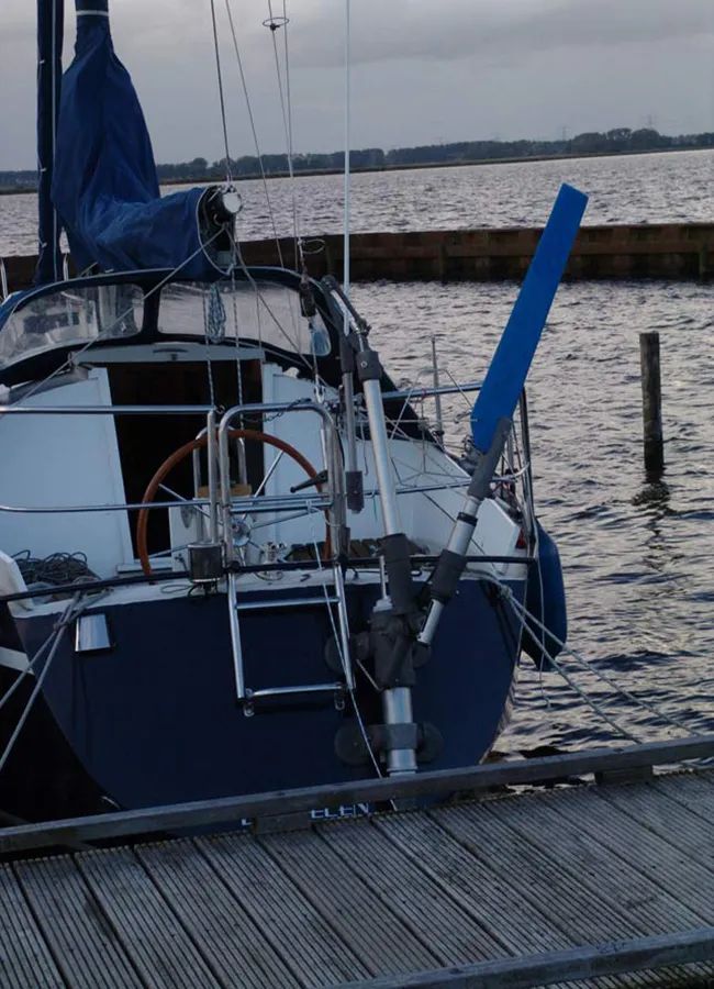 wind vane self steering south atlantic S 600