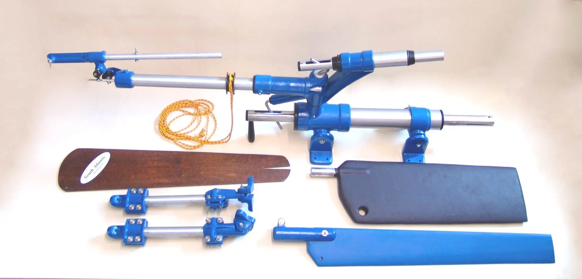 windvane_self_steering_blue