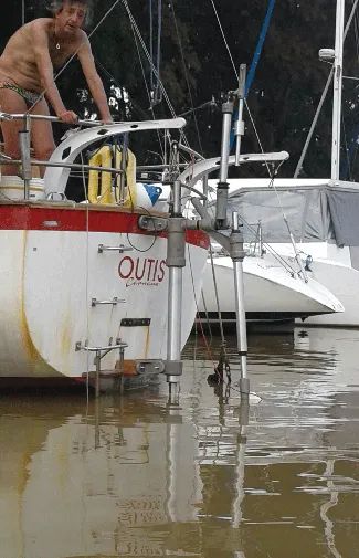 wind vane self steering south atlantic S 600