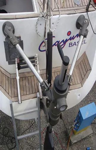 wind vane self steering south atlantic S 600